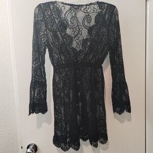 Black Lace Cover - Up Size M